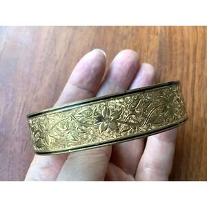 Vintage Gold Filled Bangle Victorian Style Revival Bracelet T&D Etched Enamel